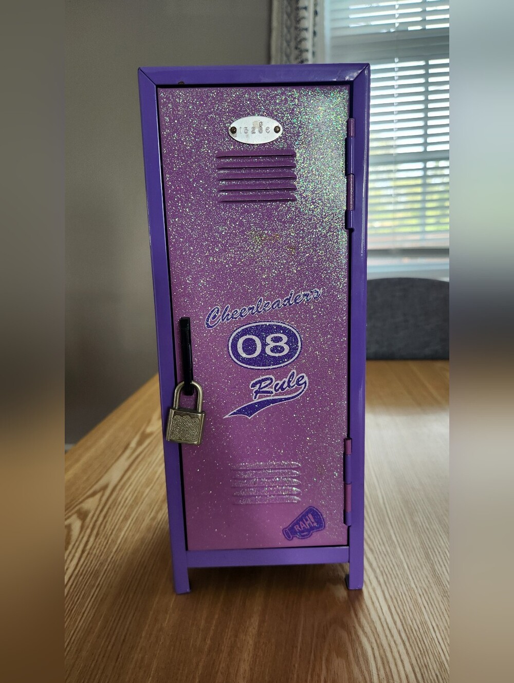 Purple 2000s/Y2K "Cheerleader's Rule 08" Mini Locker